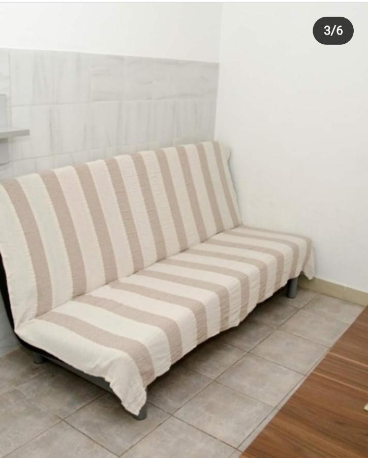 Apartmani Alfijo Klek Exteriör bild