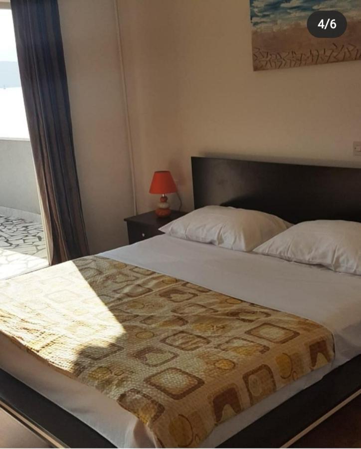Apartmani Alfijo Klek Exteriör bild