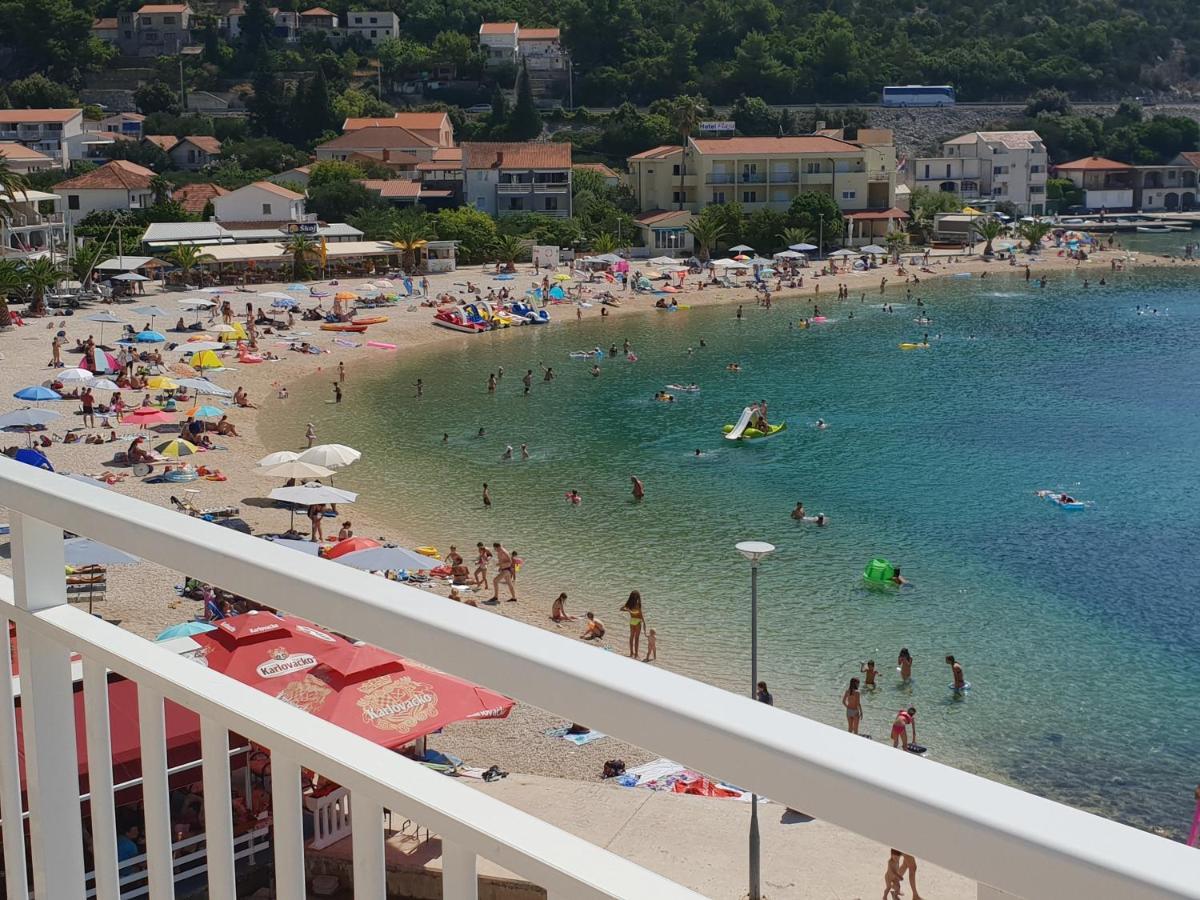 Apartmani Alfijo Klek Exteriör bild